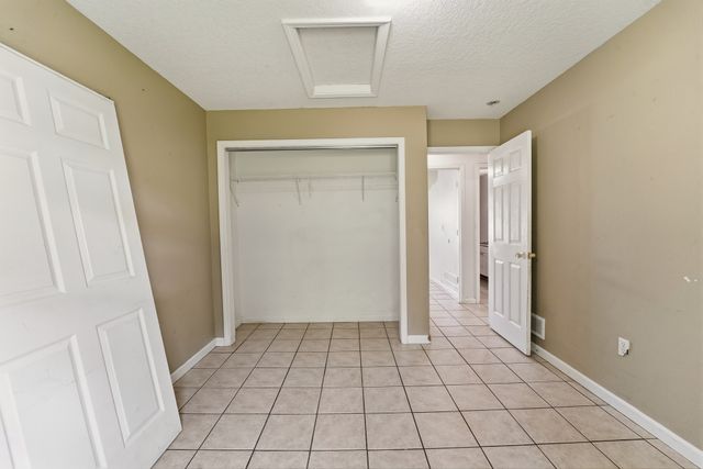 346 E Titus Avenue, Des Moines, IA 50315