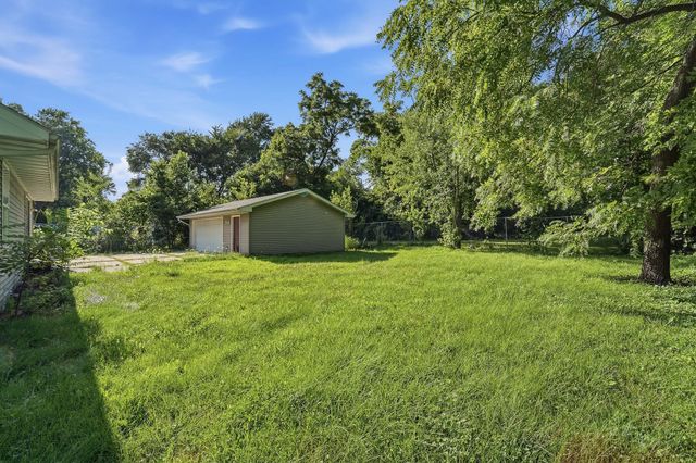 346 E Titus Avenue, Des Moines, IA 50315