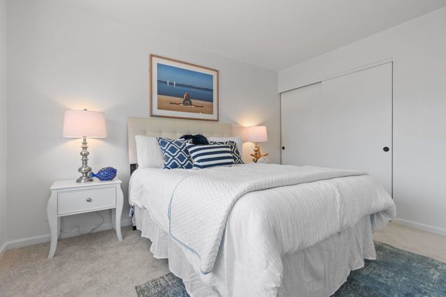 7825 Fairoaks Dr, Pleasanton, CA 94588