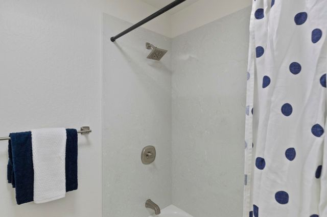 7825 Fairoaks Dr, Pleasanton, CA 94588