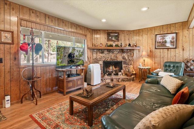 1101 W Country Club Boulevard, Big Bear, CA 92314