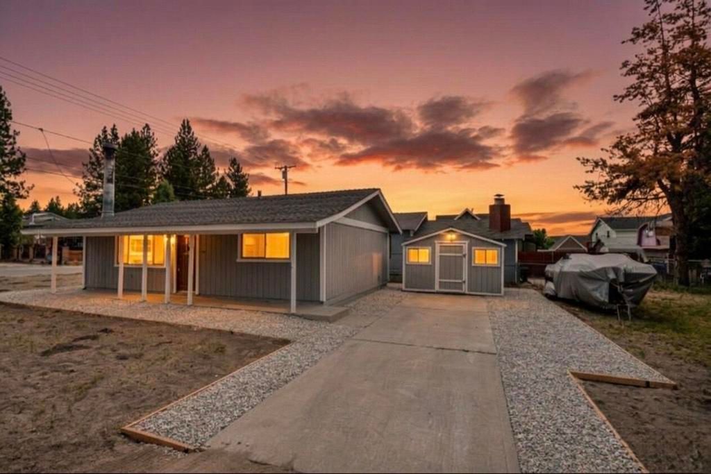 1101 W Country Club Boulevard, Big Bear, CA 92314