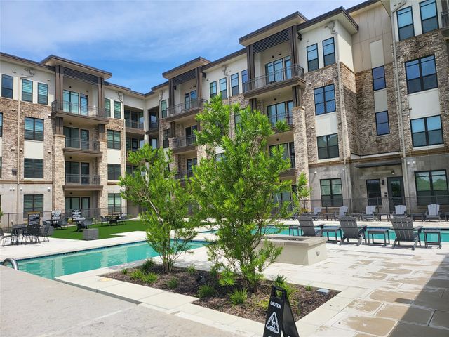 2700 Old Denton Road 2233, Carrollton, TX 75007