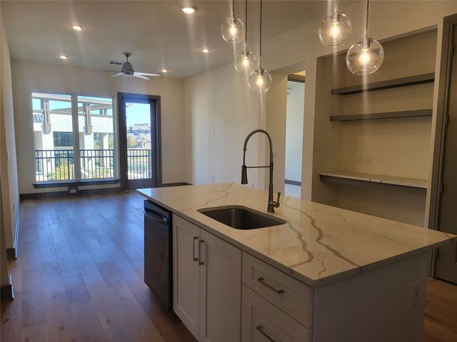 2700 Old Denton Road 2233, Carrollton, TX 75007