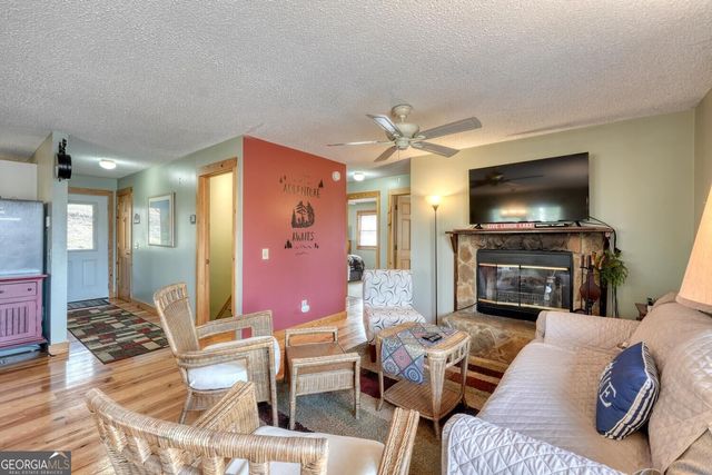 390 Bursey Road, Hiawassee, GA 30546