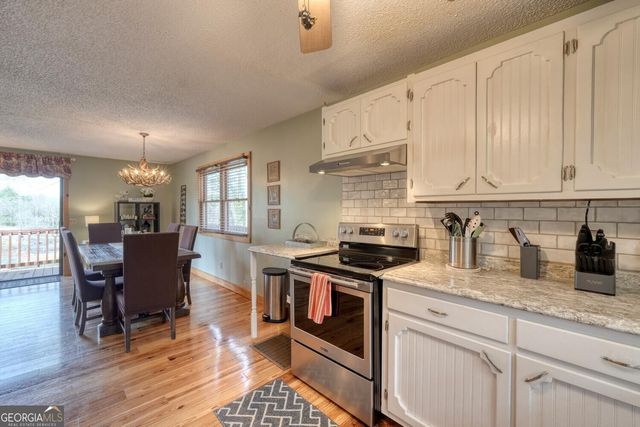 390 Bursey Road, Hiawassee, GA 30546