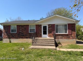 9404 Balance Ln, Louisville, KY 40118