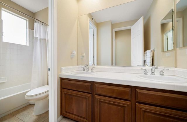 43309 Parkway Esplanade W, La Quinta, CA 92253