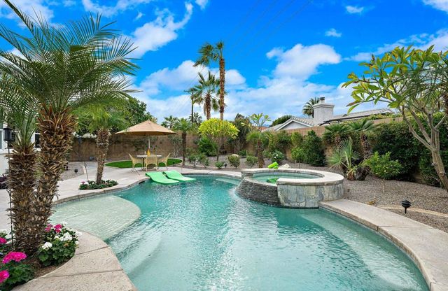 43309 Parkway Esplanade W, La Quinta, CA 92253