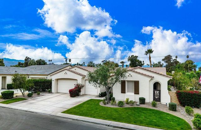 43309 Parkway Esplanade W, La Quinta, CA 92253