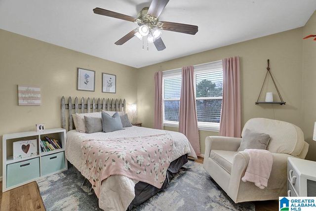 2404 JAMESTOWN DRIVE, Hoover, AL 35226