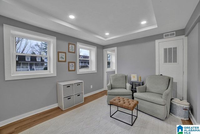 2404 JAMESTOWN DRIVE, Hoover, AL 35226