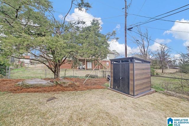 2404 JAMESTOWN DRIVE, Hoover, AL 35226