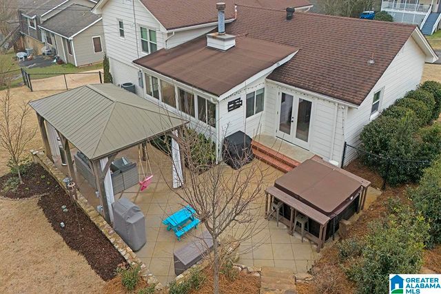 2404 JAMESTOWN DRIVE, Hoover, AL 35226