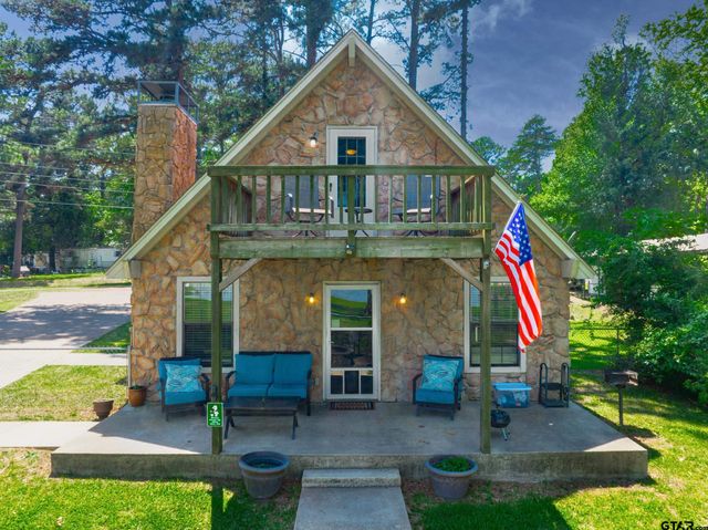 4479 Sunrise Dr, Chandler, TX 75758
