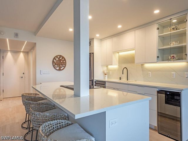 3410 Gulf Shore BLVD N 202, Naples, FL 34103
