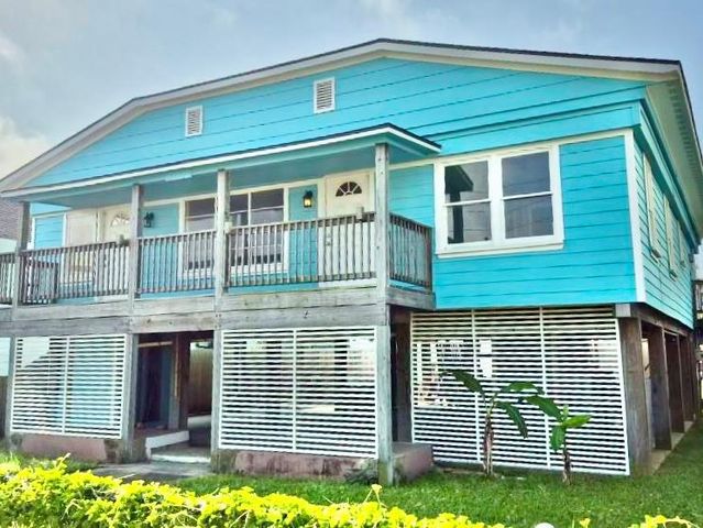6203 Heards Lane A, Galveston, TX 77551