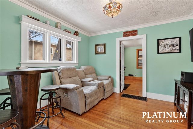 1728 Kalamazoo Avenue, Grand Rapids, MI 49507