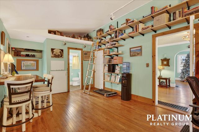 1728 Kalamazoo Avenue, Grand Rapids, MI 49507