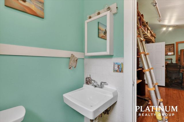 1728 Kalamazoo Avenue, Grand Rapids, MI 49507