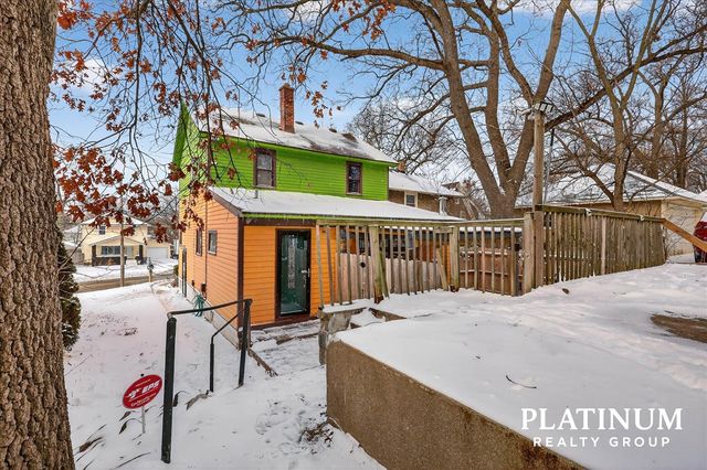 1728 Kalamazoo Avenue, Grand Rapids, MI 49507