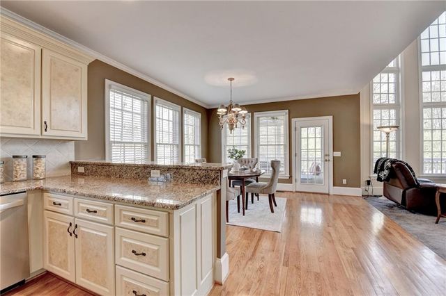 7640 Stratton Point, Suwanee, GA 30024