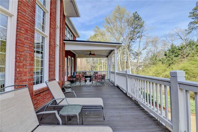 7640 Stratton Point, Suwanee, GA 30024