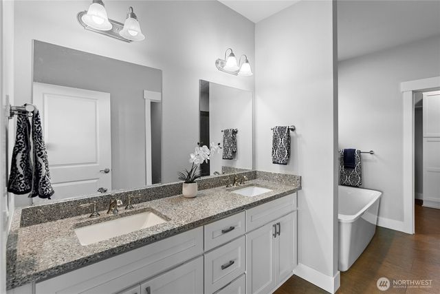 17588 Fjord Drive NE, Poulsbo, WA 98370