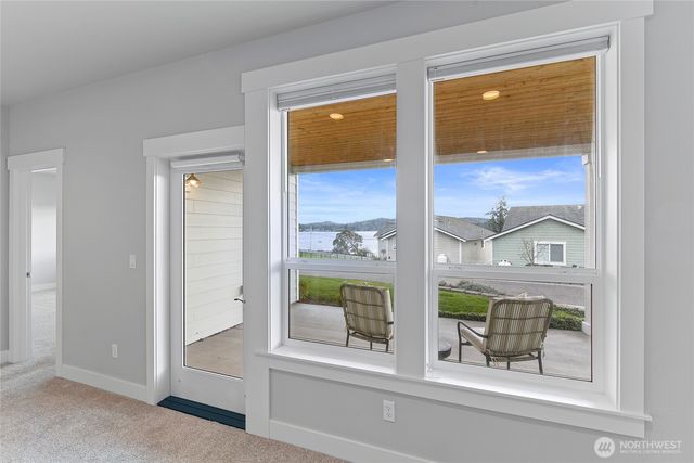 17588 Fjord Drive NE, Poulsbo, WA 98370