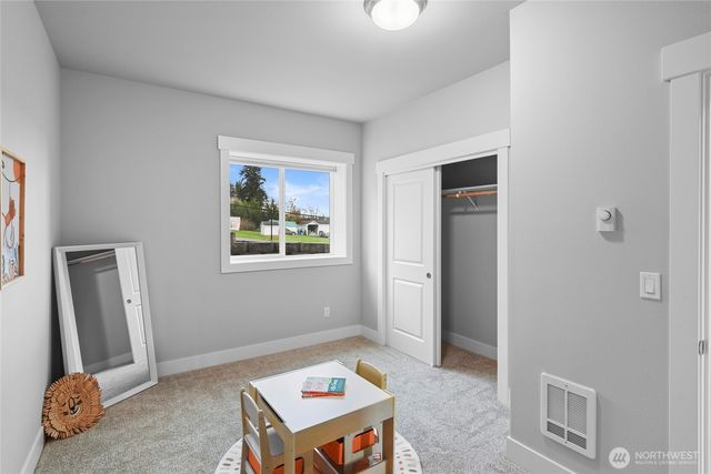 17588 Fjord Drive NE, Poulsbo, WA 98370