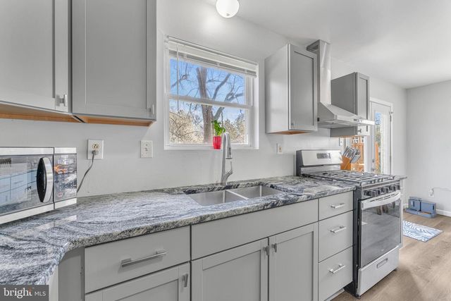 1919 CLAYTON WILLIAMSTOWN RD, Franklinville, NJ 08322