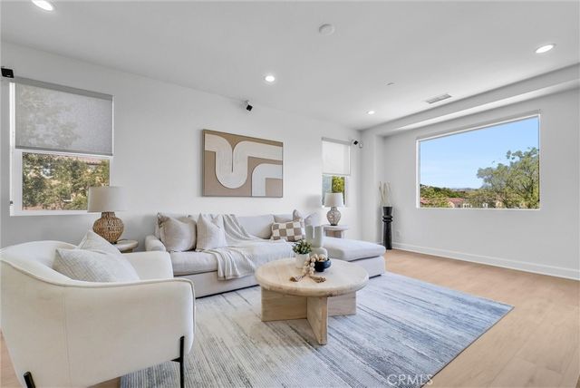 520 N Bardsdale Place, Brea, CA 92821