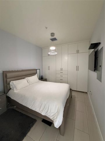 7815 NW 104th Ave 32, Doral, FL 33178