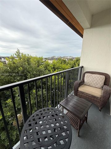 7815 NW 104th Ave 32, Doral, FL 33178