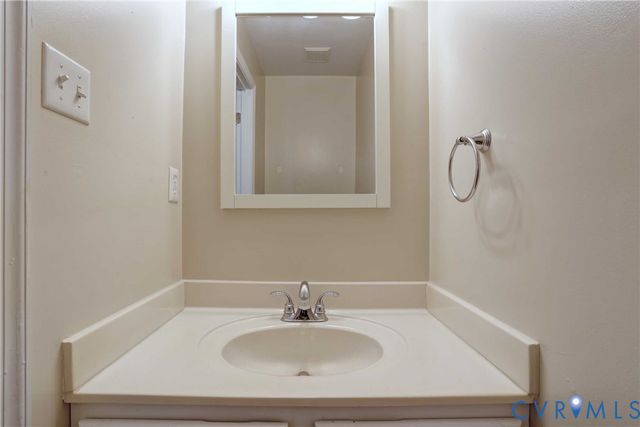 2907 Port View Ct, Henrico, VA 23233