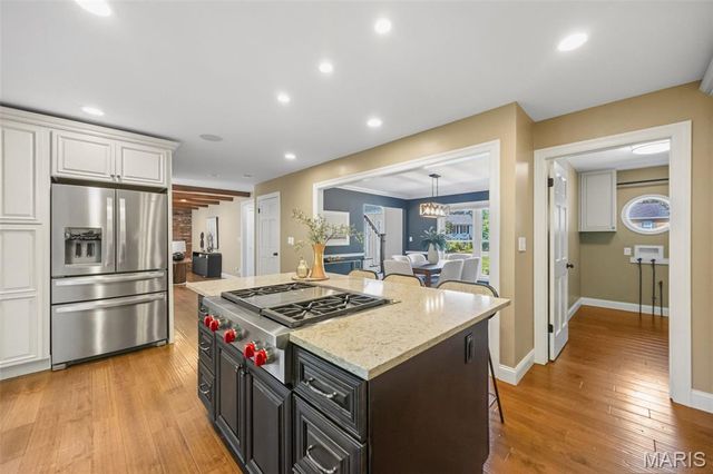 7290 Meramar Drive, St Louis, MO 63129