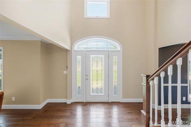 7290 Meramar Drive, St Louis, MO 63129