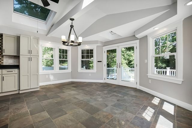 74 Rose Hill Way, Waltham, MA 02453