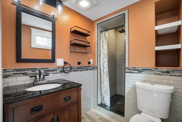 74 Rose Hill Way, Waltham, MA 02453