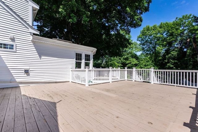 74 Rose Hill Way, Waltham, MA 02453