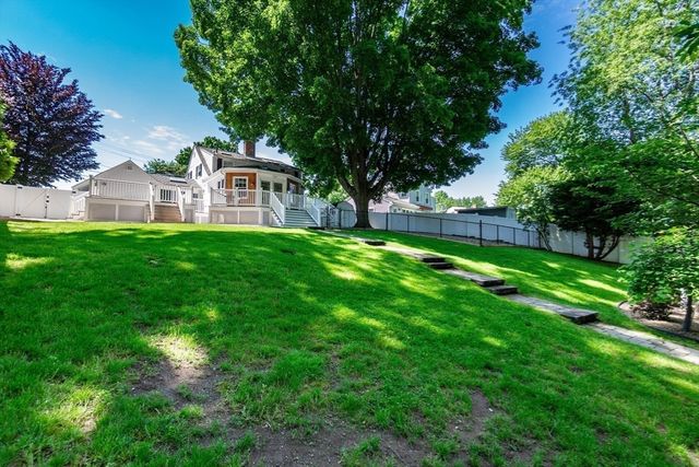 74 Rose Hill Way, Waltham, MA 02453