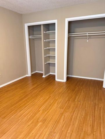 811 Lexington RD A, Elgin, TX 78621