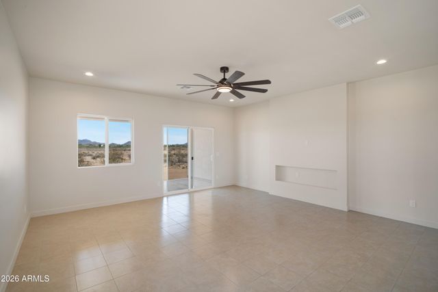 2682 S 358th Avenue, Tonopah, AZ 85354