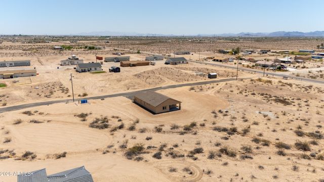 2682 S 358th Avenue, Tonopah, AZ 85354