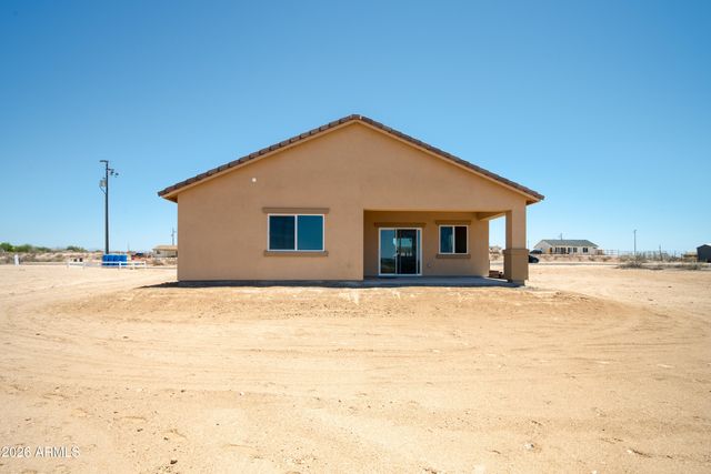 2682 S 358th Avenue, Tonopah, AZ 85354