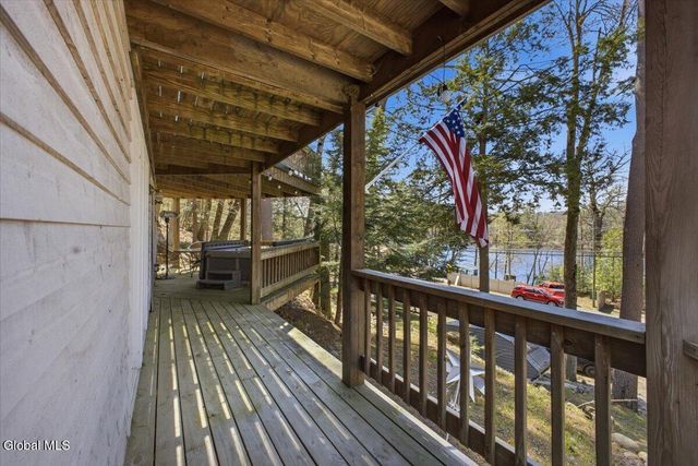 734 E River Drive, Lake Luzerne, NY 12846