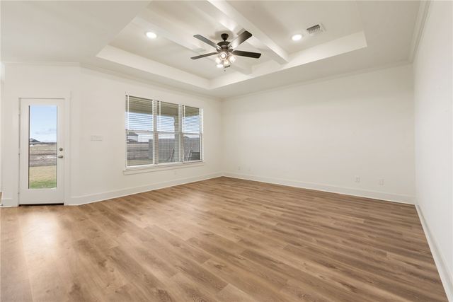 424 Brazos Bend, Snook, TX 77878