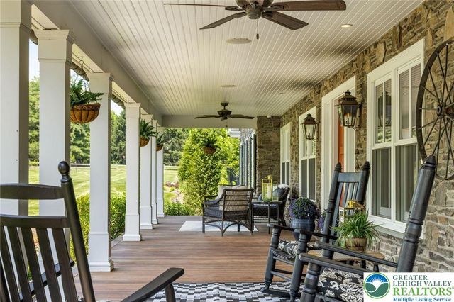 9 Blueberry Lane, Bedminster Twp, PA 18944