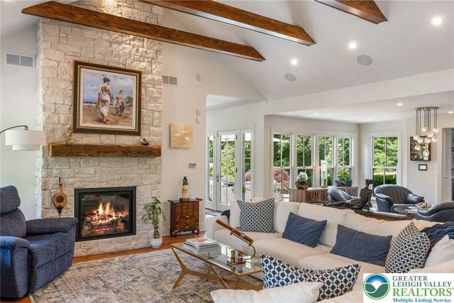 9 Blueberry Lane, Bedminster Twp, PA 18944