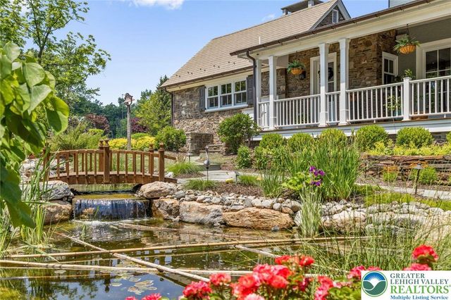 9 Blueberry Lane, Bedminster Twp, PA 18944